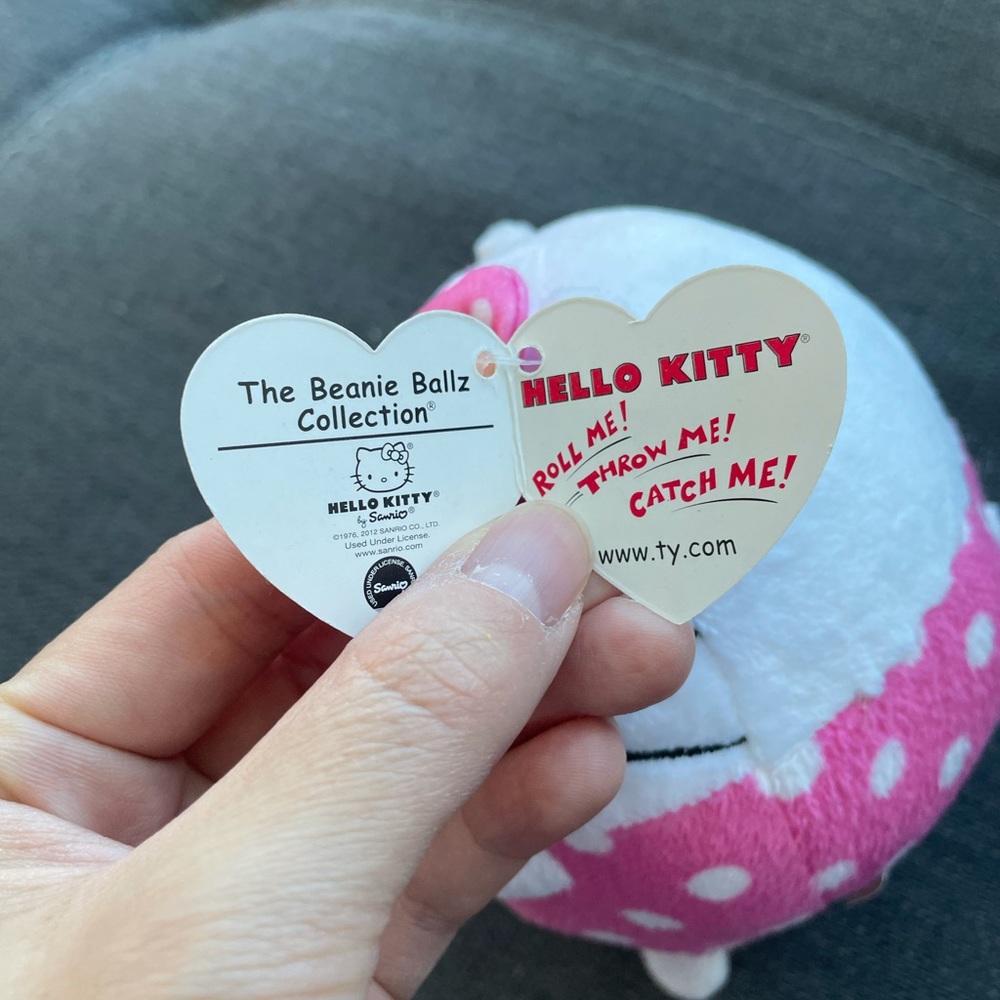 💜 5 for $25 HP🎉 Hello Kitty pink polka dot Ty Beanie Ballz - Picture 5 of 10